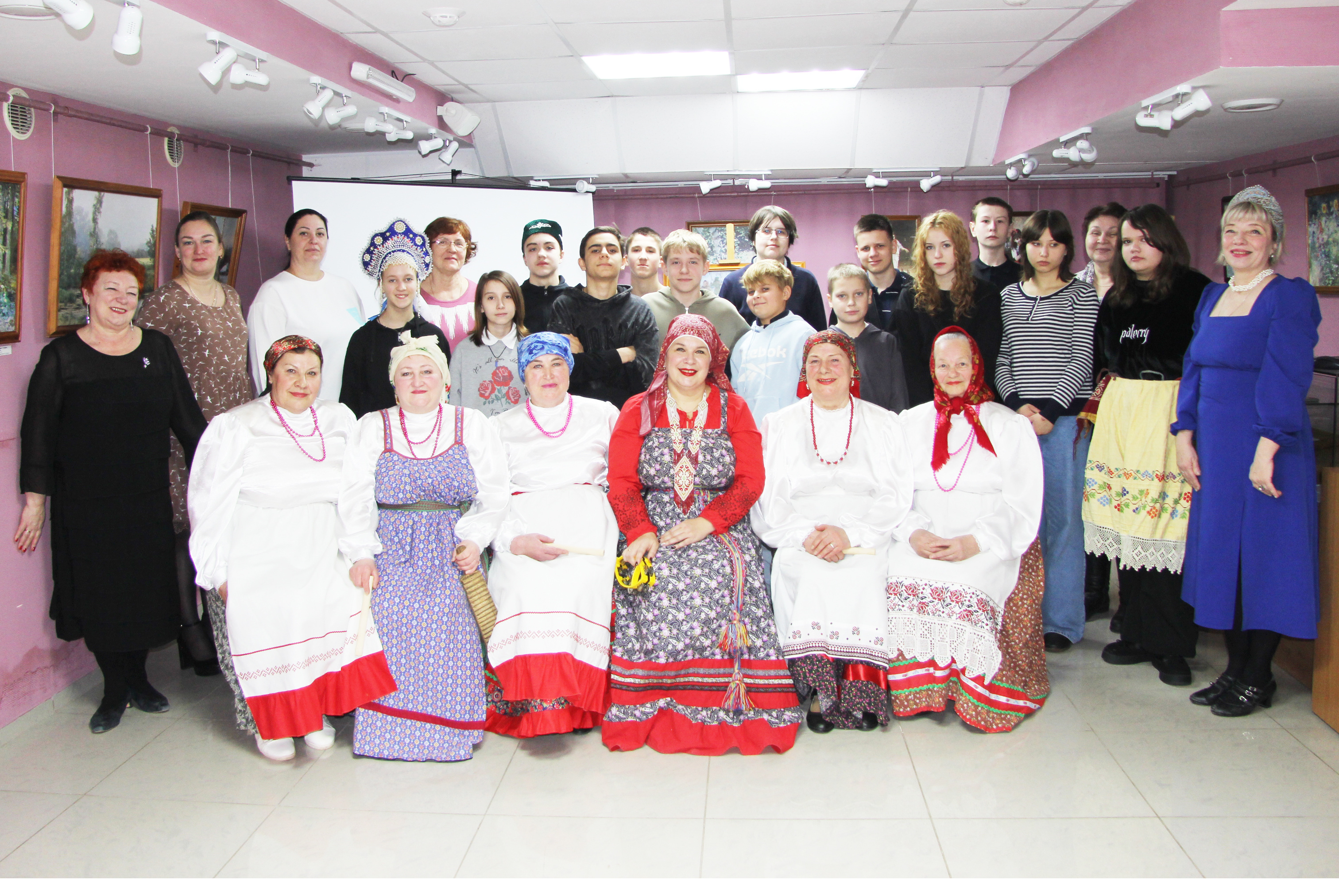 «Чудесный короб слов» или Фольклорный праздник ко Дню родного языка