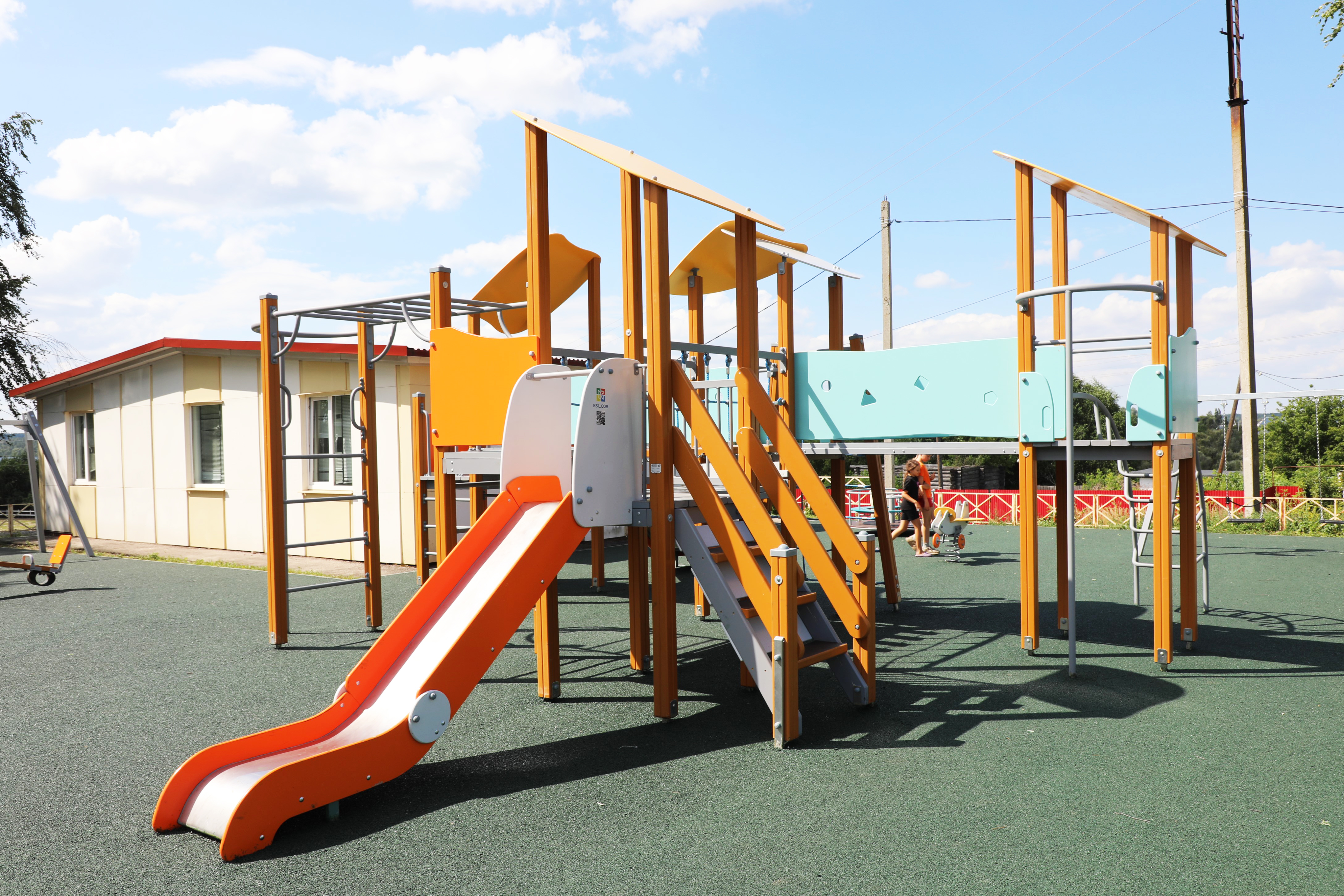 02-Старая Бинарадка-Детская площадка (1).JPG