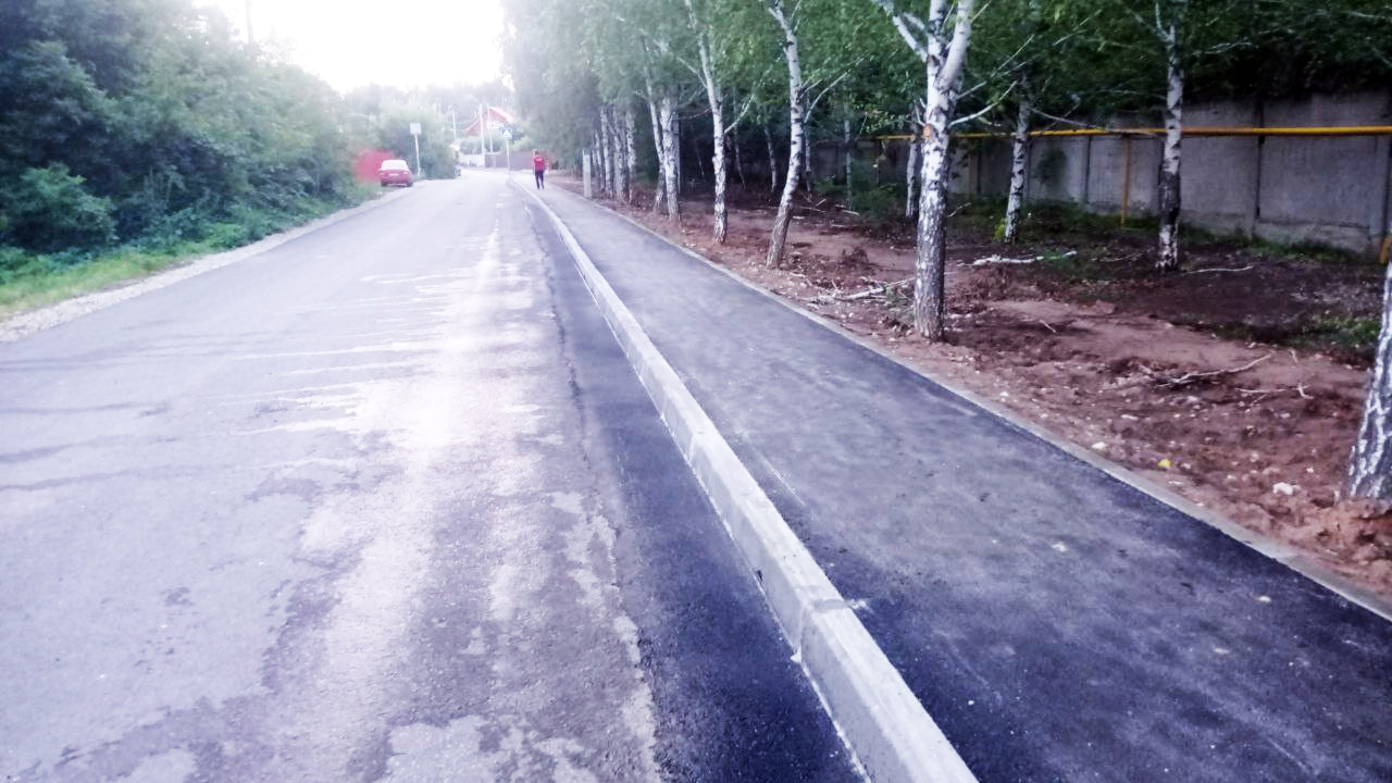 02 - пгт. Волжский, пешеходная дорожка по ул. Матросова.jpg