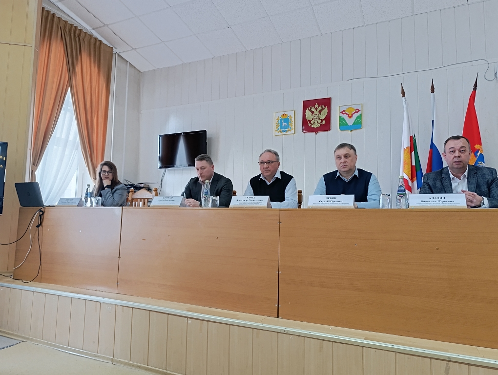 Самарский Росреестр принял участие в выездной встрече по консультационно-методологической поддержке 