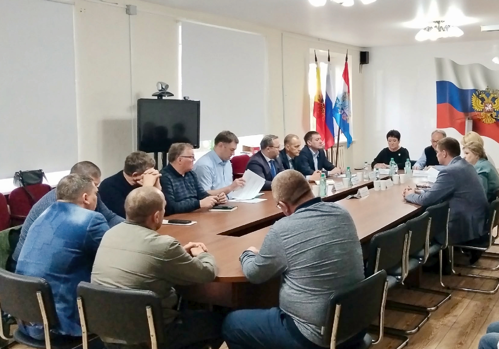 Выездные семинары самарского Росреестра продолжились  в Алексеевском и Нефтегорском районах региона