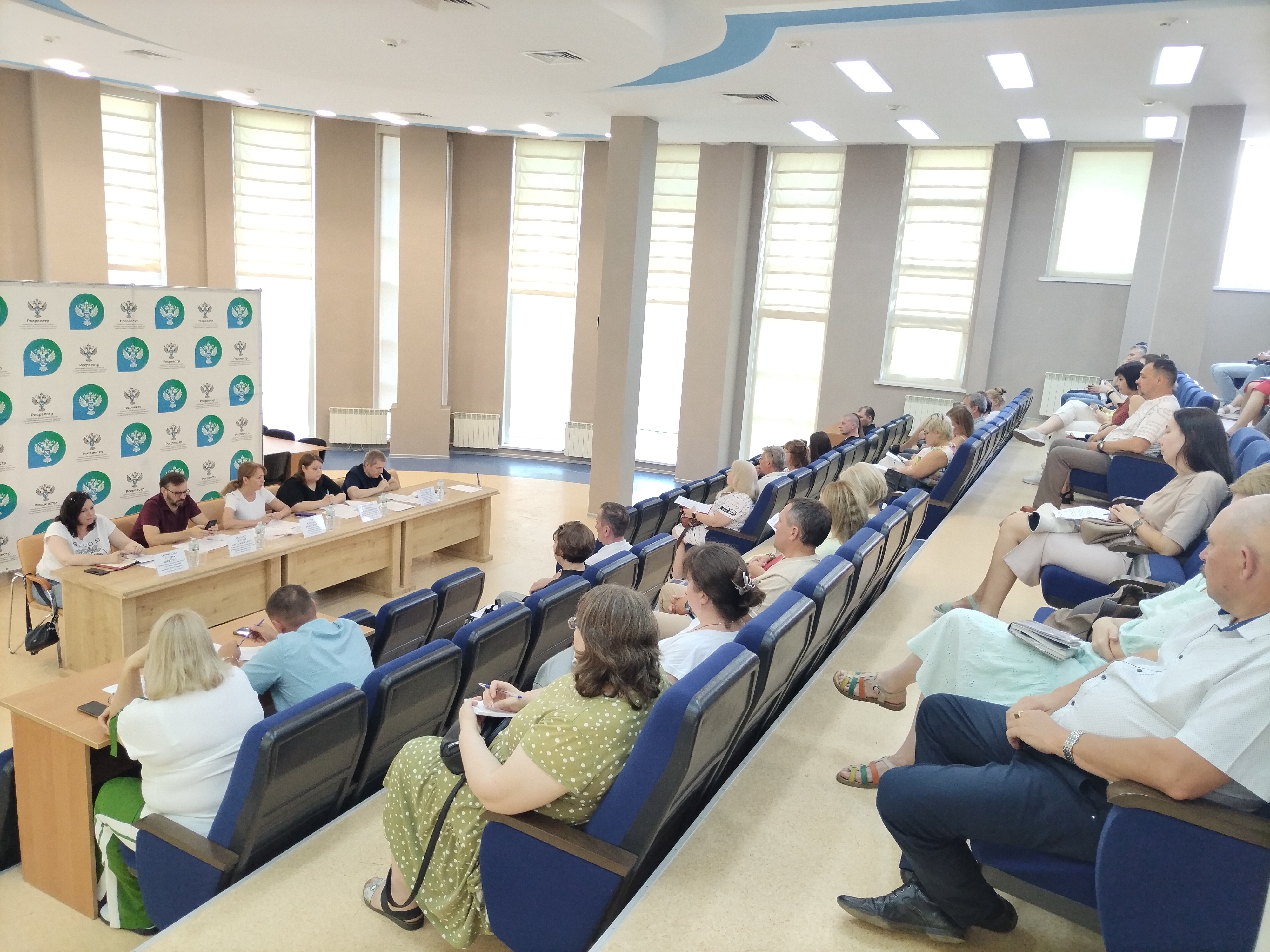 Семинар для кадастровых инженеров прошел в самарском Росреестре 