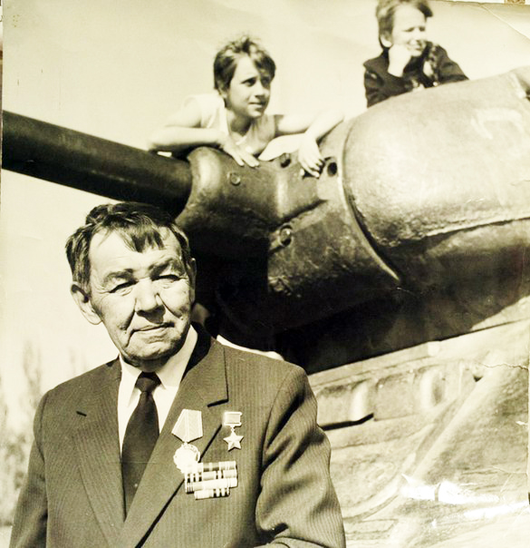 01--Мельников.jpg
