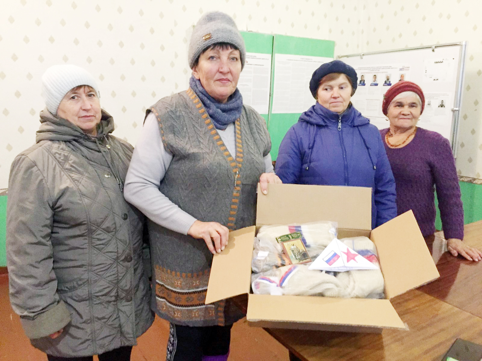 01-Вяжем-2022-Лопатинская библиотека.jpg
