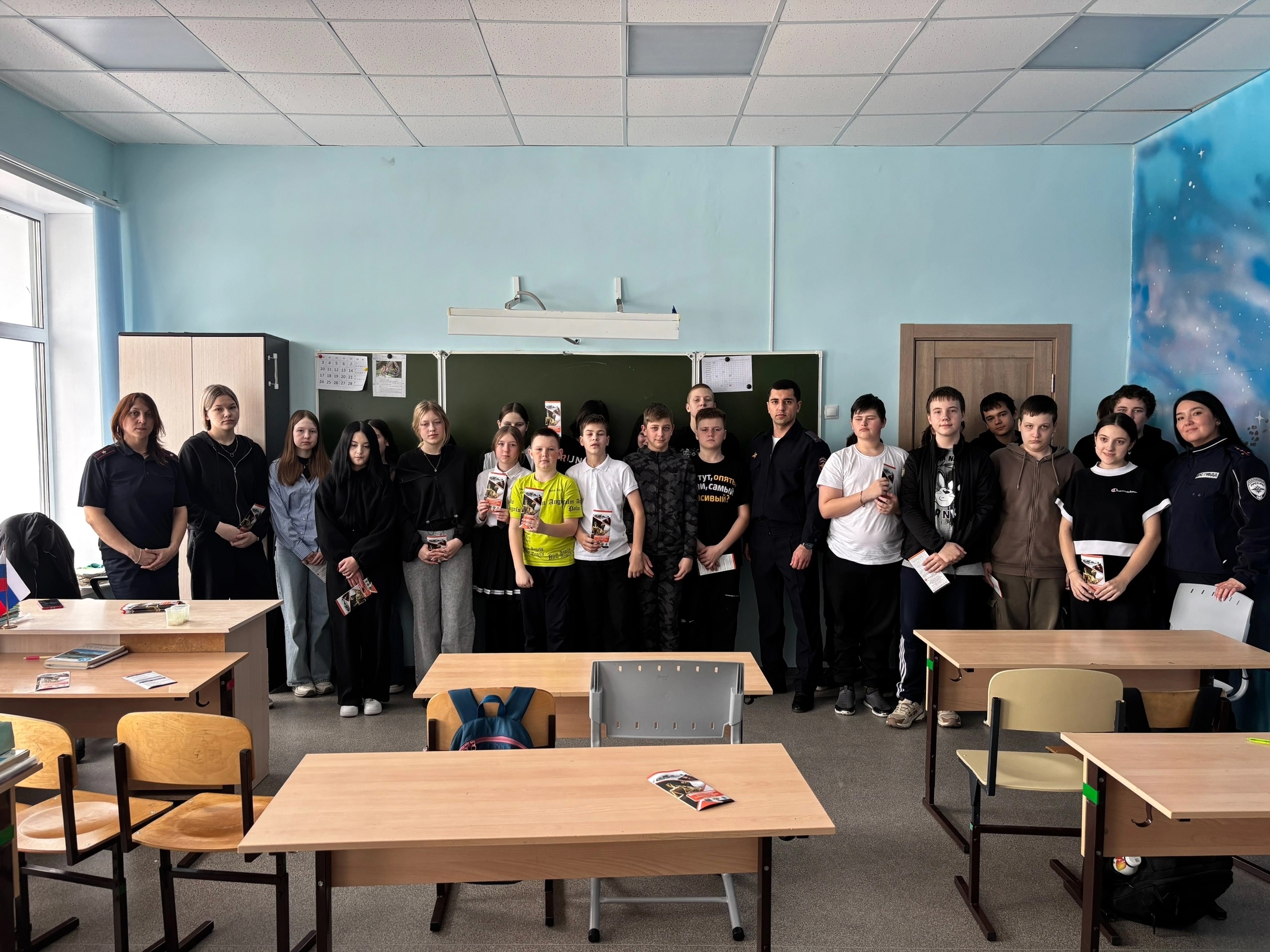 8ARGpSc9UXw.jpg