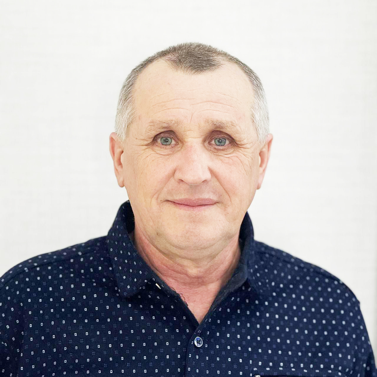 Луговцов
